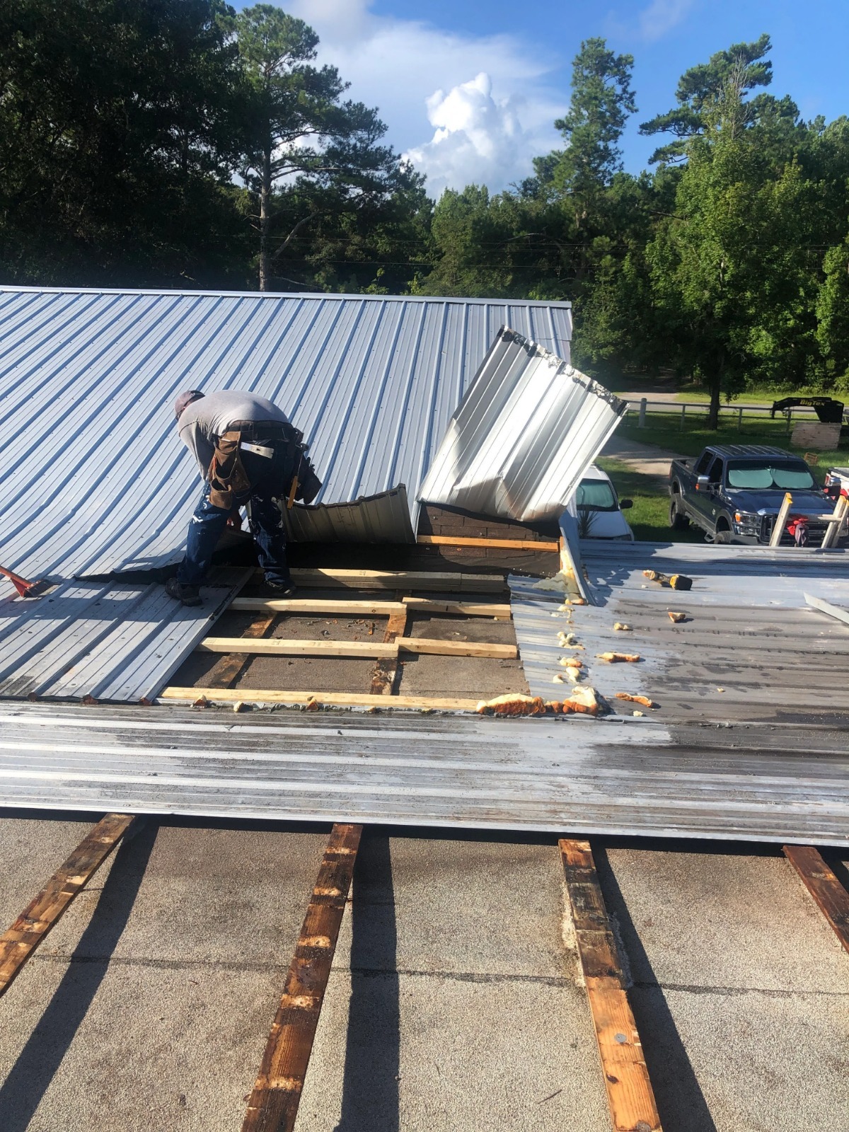 Top Rated Roofing contractors in Covington, LA | Peak Exteriors